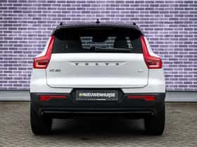 Volvo XC40 thumbnail 11