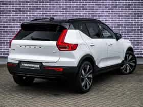 Volvo XC40 thumbnail 17