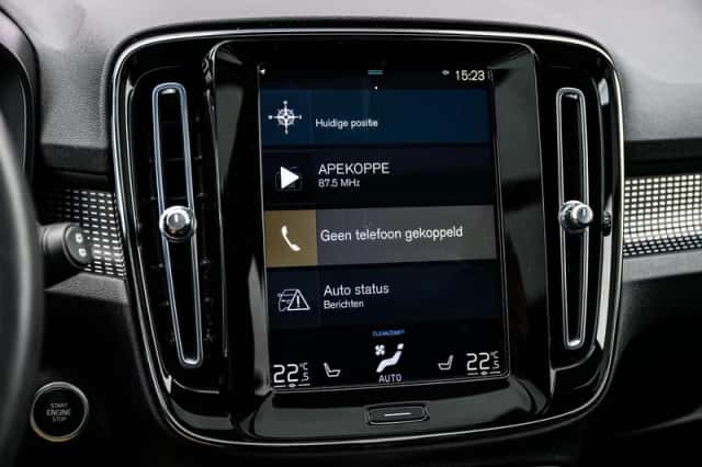 Volvo XC40 (2022) thumbnail 19