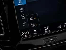 Volvo XC40 thumbnail 23