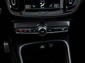 Volvo XC40 thumbnail 24