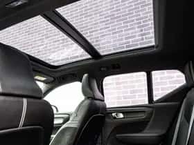 Volvo XC40 thumbnail 31