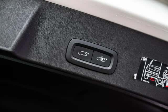 Volvo XC40 (2022) thumbnail 33