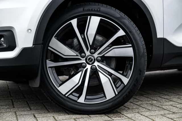 Volvo XC40 (2022) thumbnail 35