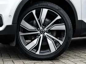 Volvo XC40 thumbnail 35