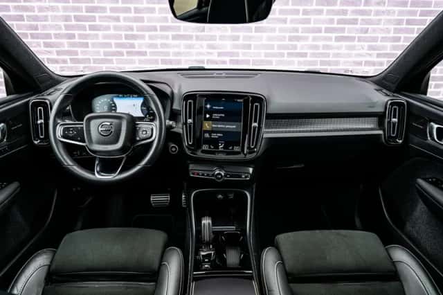 Volvo XC40 (2022) thumbnail 6