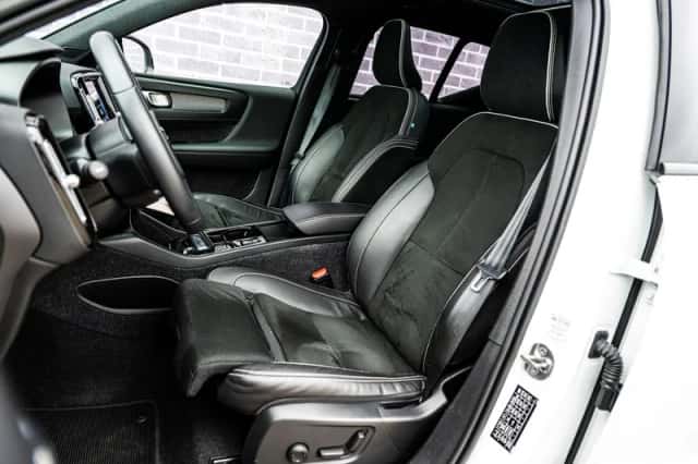 Volvo XC40 (2022) thumbnail 7