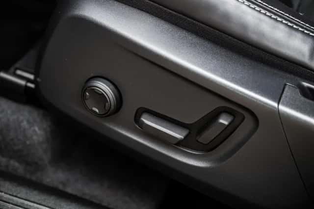 Volvo XC40 (2022) thumbnail 8
