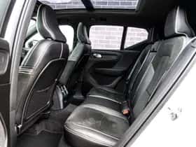 Volvo XC40 thumbnail 9