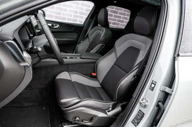 Volvo XC60 (2026) thumbnail 6