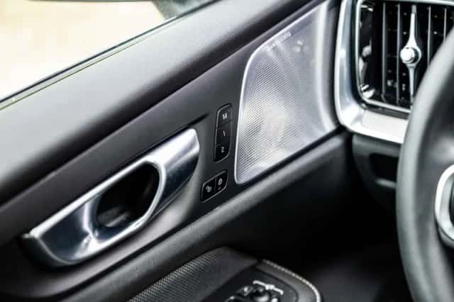 Volvo S60 (2024) thumbnail 33