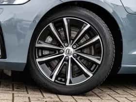 Volvo S60 thumbnail 41