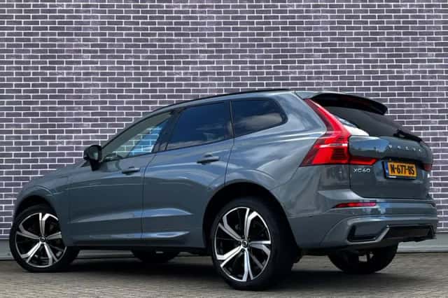 Volvo XC60 (2021) thumbnail 5