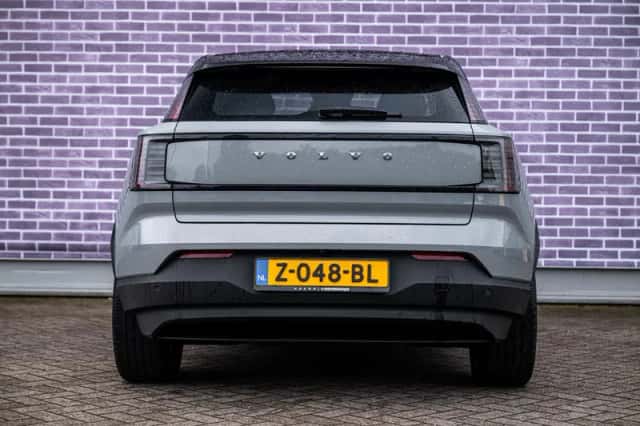 Volvo EX30 (2024) thumbnail 11