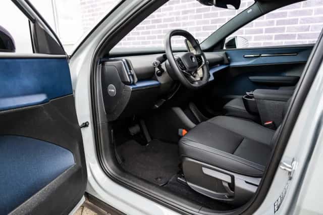 Volvo EX30 (2024) thumbnail 19