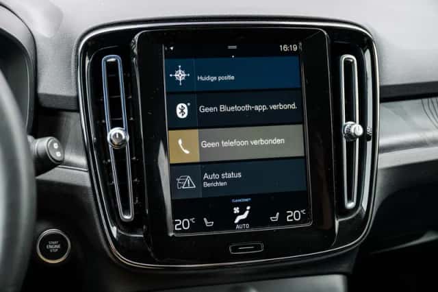 Volvo XC40 (2022) thumbnail 20