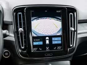 Volvo XC40 thumbnail 22