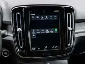 Volvo XC40 thumbnail 23