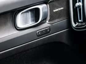 Volvo XC40 thumbnail 28