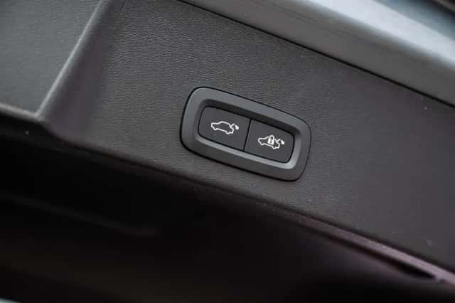 Volvo XC40 (2022) thumbnail 31