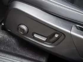 Volvo XC40 thumbnail 9