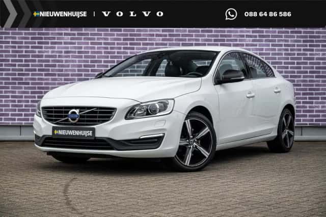 Volvo S60 (2017) thumbnail 1