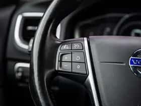 Volvo S60 thumbnail 25