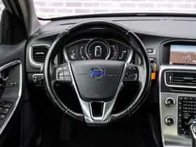 Volvo S60 thumbnail 5