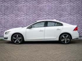 Volvo S60 thumbnail 6