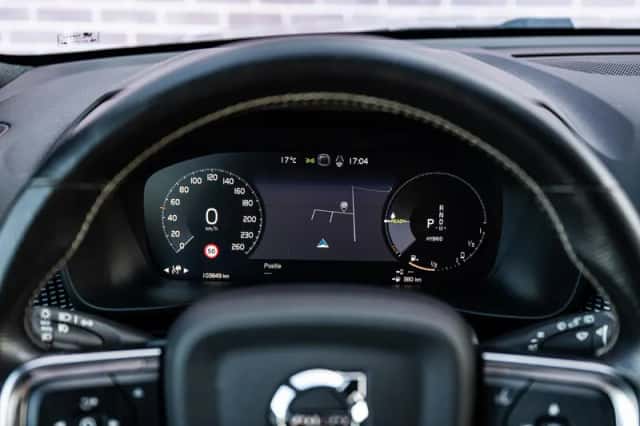 Volvo XC40 (2021) thumbnail 15