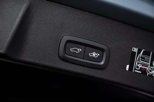 Volvo XC40 (2021) thumbnail 33