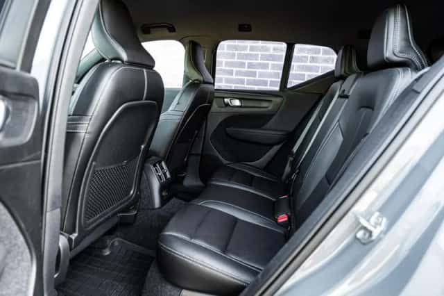 Volvo XC40 (2021) thumbnail 9