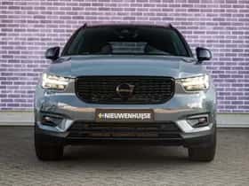 Volvo XC40 thumbnail 10