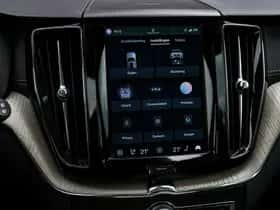 Volvo XC60 (2022) thumbnail 21