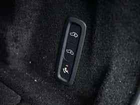 Volvo XC60 (2022) thumbnail 35