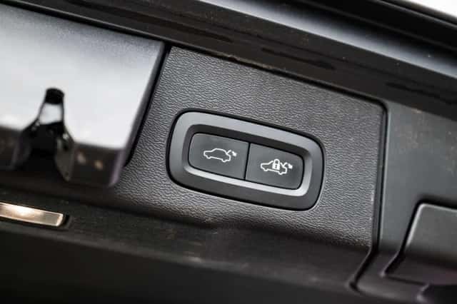 Volvo XC60 (2022) thumbnail 36