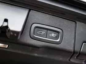 Volvo XC60 (2022) thumbnail 36