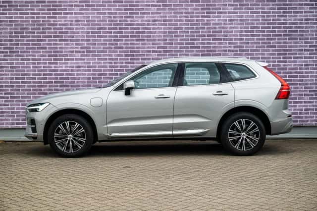 Volvo XC60 (2022) thumbnail 5
