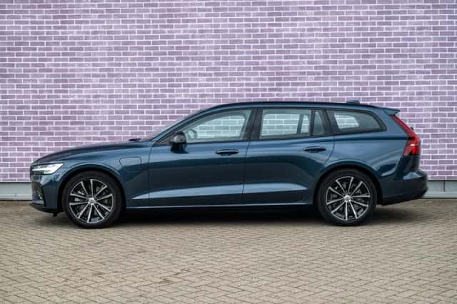 Volvo V60 (2025) thumbnail 4