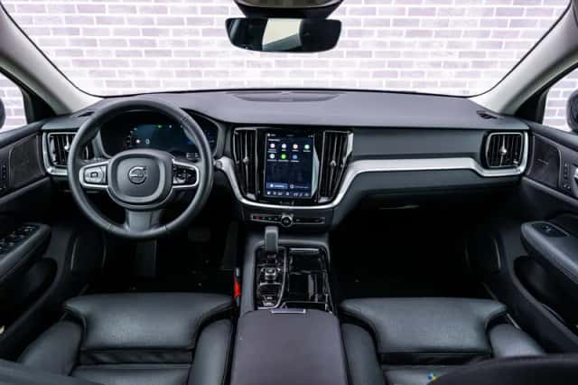Volvo V60 (2025) thumbnail 5