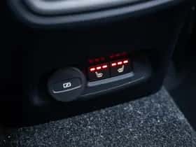 Volvo EX40 thumbnail 25