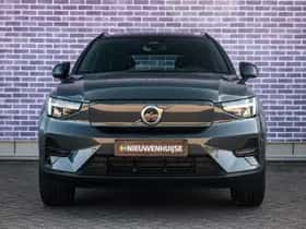 Volvo EX40 thumbnail 9