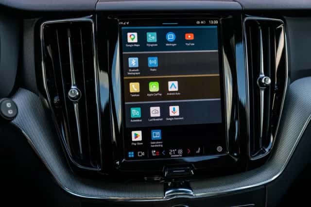Volvo XC60 (2024) thumbnail 20