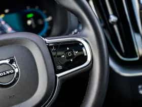 Volvo XC60 thumbnail 30