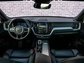 Volvo XC60 thumbnail 6