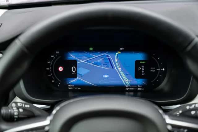 Volvo XC60 (2023) thumbnail 15