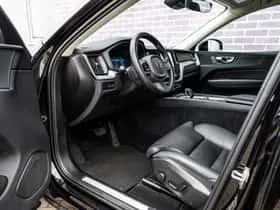 Volvo XC60 thumbnail 18