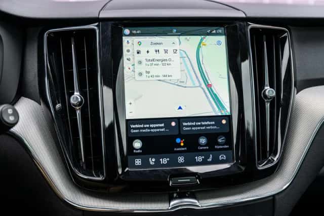 Volvo XC60 (2023) thumbnail 19