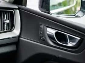 Volvo XC60 thumbnail 25