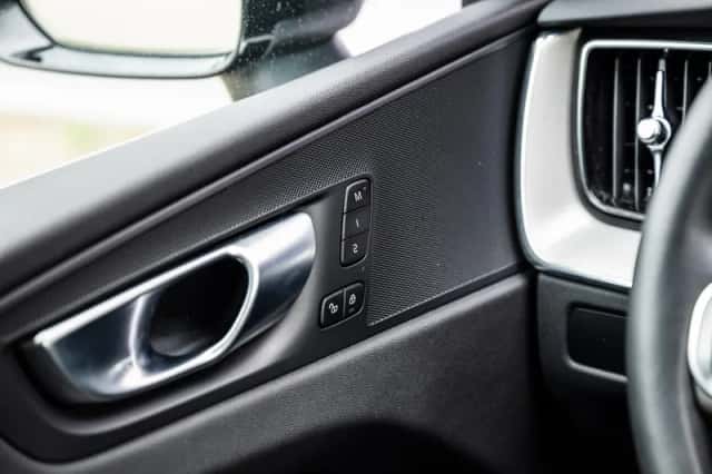 Volvo XC60 (2023) thumbnail 27